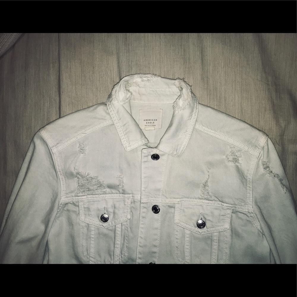 Jean jacket - Picture 2 of 4